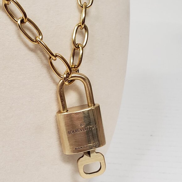 Authentic Louis Vuitton Padlock w/unbranded Stainless Steel Necklace & Bracelet - Picture 7 of 15
